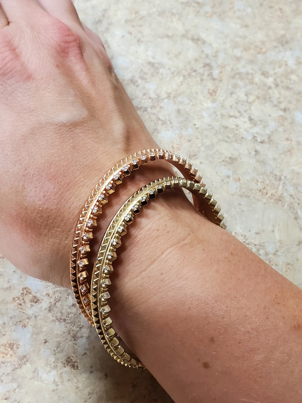 Kendra Scott Mary Caroline Gold Tone Crown Bangle Bracelet